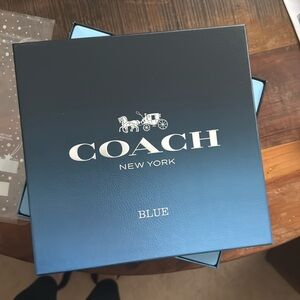 Coach cologne gift box packaging